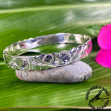 10mm Lehua Flower Bangle with Cut-Out Border