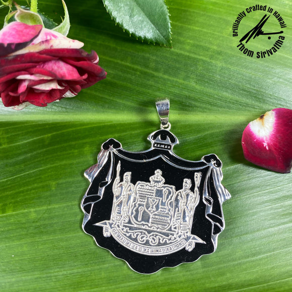 Sterling Silver Hawaiian Coat of Arms Pendant, Large, Black