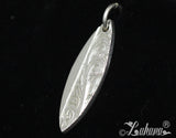 Surfboard Pendant (S) - 3/4 Modern Princess Scroll